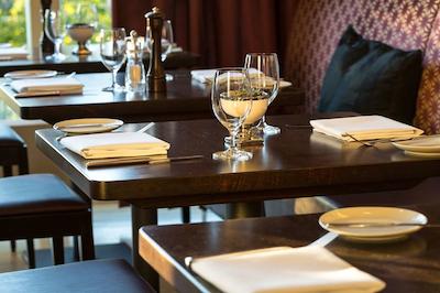 بست وسترن پلاس هتل ویر جاهرسزیتن