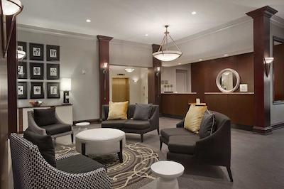 هموود سویتز بای هیلتون فیلادلفیا-سیتی اونو