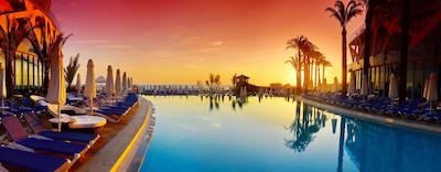 ویکینجن اینفینیتی ریزورت اند اسپا