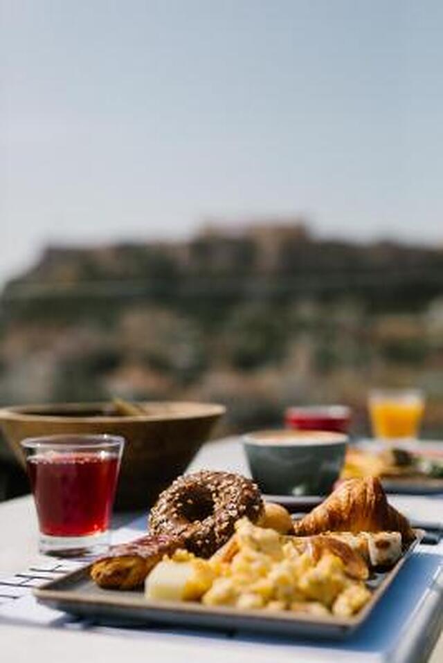 ای فور آتن