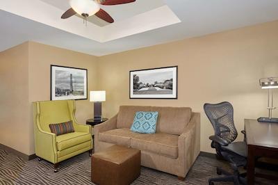 هیلتون گاردن این ایندیاناپلیز نردوست