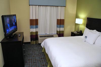 هموود سویتز فرت میرز آیرپرت/فگکو