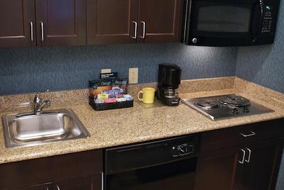 هموود سویتز فرت میرز آیرپرت/فگکو