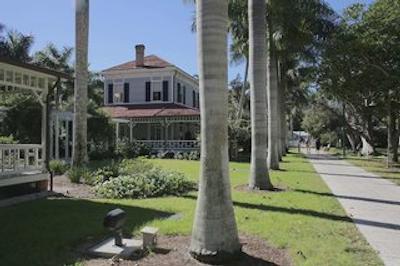 هموود سویتز فرت میرز آیرپرت/فگکو