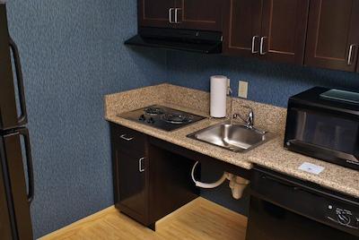 هموود سویتز فرت میرز آیرپرت/فگکو