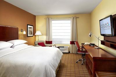 فور پوینتز بای شراتون کالگاری آیرپرت