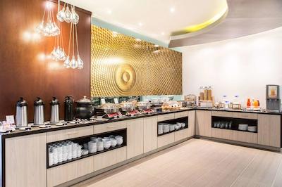 بست وسترن پلاس 93 پارک