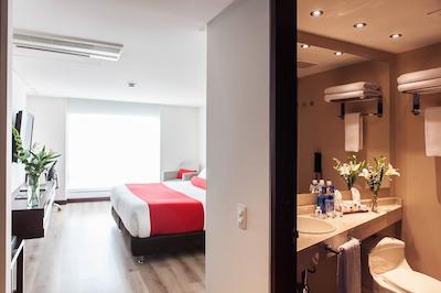 بست وسترن پلاس 93 پارک