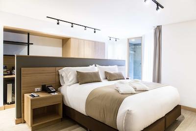 بست وسترن پلاس 93 پارک