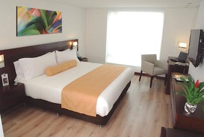 بست وسترن پلاس 93 پارک