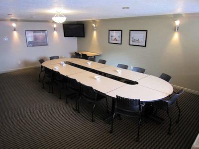 بست وسترن پلاس میراج هتل اند ریزرت