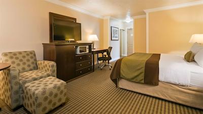 بست وسترن پلاس میراج هتل اند ریزرت