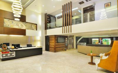 د پیرل نیو دهلی