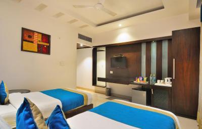 د پیرل نیو دهلی