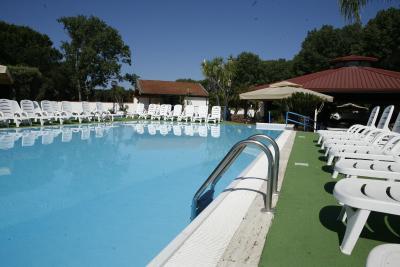 ویلیج مارینا