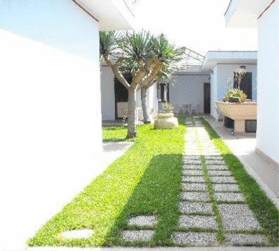 ویلیج مارینا