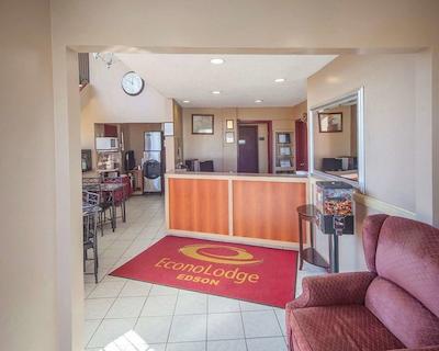 اکنو لج ادسُن