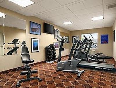 دز این ادمنتون اسود