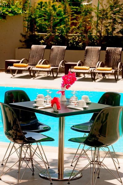 اُکتبر دونتون رومز