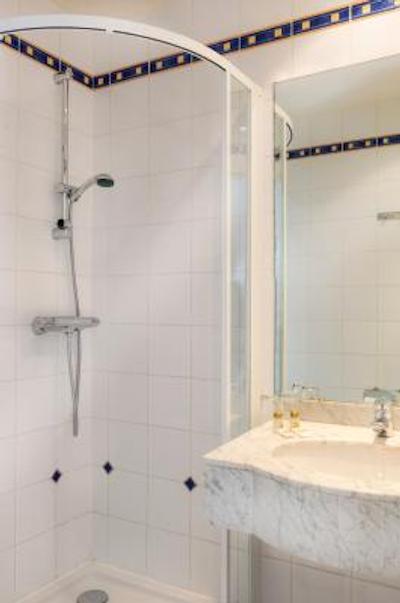 هتل دز اکریوینز