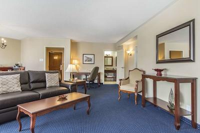 چاتیو ساینت جهن اسند کالکشن