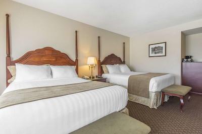 چاتیو ساینت جهن اسند کالکشن