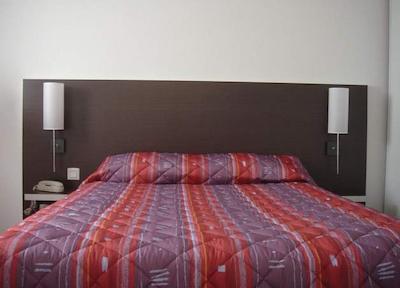 ادنیز کارکاسن-رسیدنس لا بارباکان