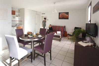 ادنیز کارکاسن-رسیدنس لا بارباکان