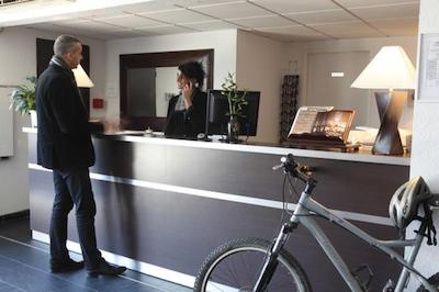 ادنیز کارکاسن-رسیدنس لا بارباکان