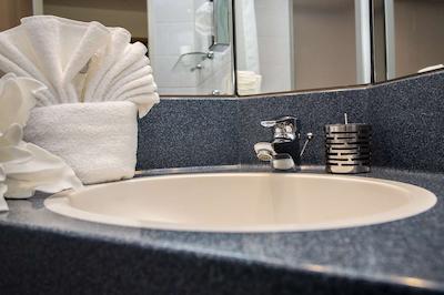 مدیان هتل هانور مس