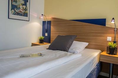 مدیان هتل هانور مس