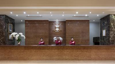 گولدن بوتیک انگکاسا