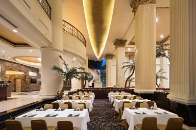 گولدن بوتیک انگکاسا