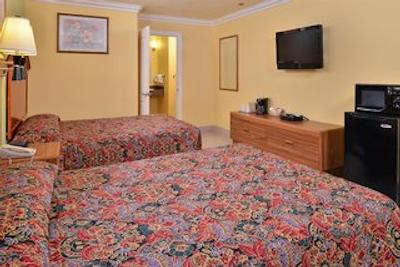 م-استار این اند سویتز بلید