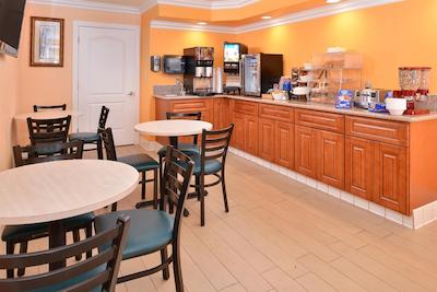 م-استار این اند سویتز بلید