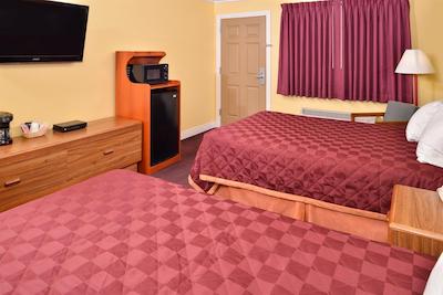 م-استار این اند سویتز بلید