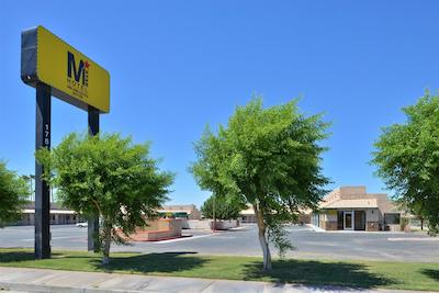 م-استار این اند سویتز بلید