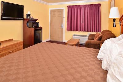 م-استار این اند سویتز بلید