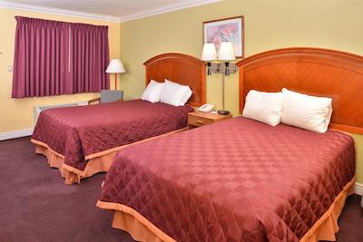 م-استار این اند سویتز بلید