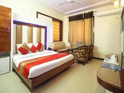 استار پلازا