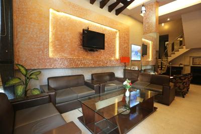 استار پلازا