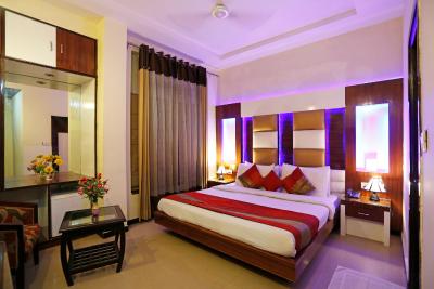 استار پلازا