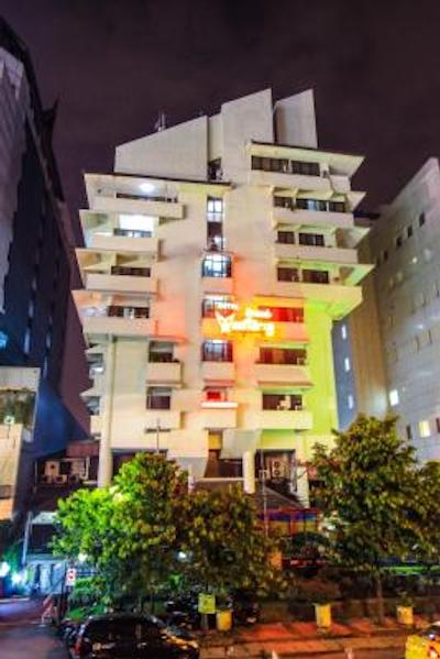 گراند منتنگ