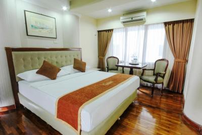 گراند منتنگ