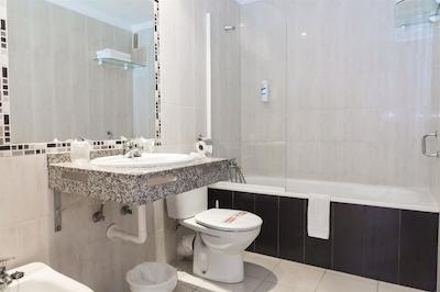 هتل رک ماربلا پارک