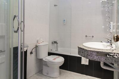 هتل رک ماربلا پارک