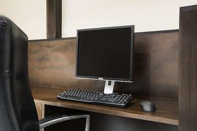 دز این اند سویتز نرد ب