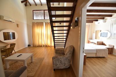 ساهرا سو هلید ویلیج اند اسپا