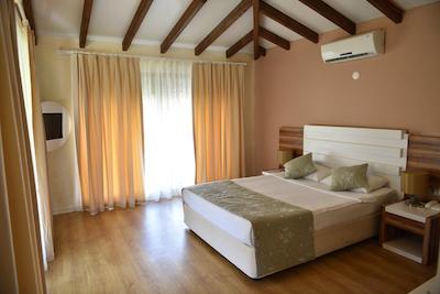 ساهرا سو هلید ویلیج اند اسپا