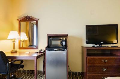 هلید این اکسپرز اند سویتز اُلاد اسود